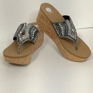 BRAND NEW YELLOW BOX PLATFORM CRYSTAL SANDALS